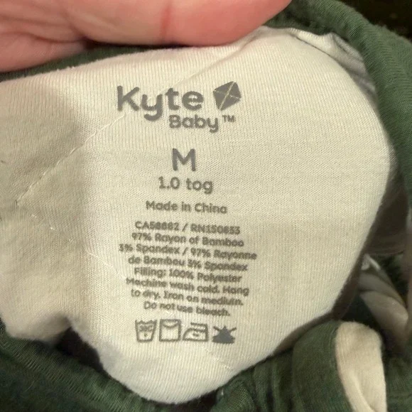 Kyte Baby Bamboo Sleep Bag 1.0 TOG Forest Green Wearable Blanket Size Medium M - Picture 3 of 4